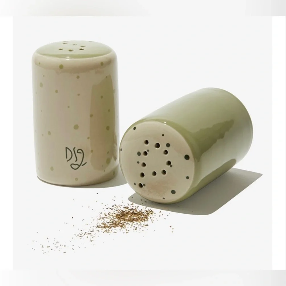 Darling Spring Salt & Pepper Shakers NWT Pottery Glass Green Natural